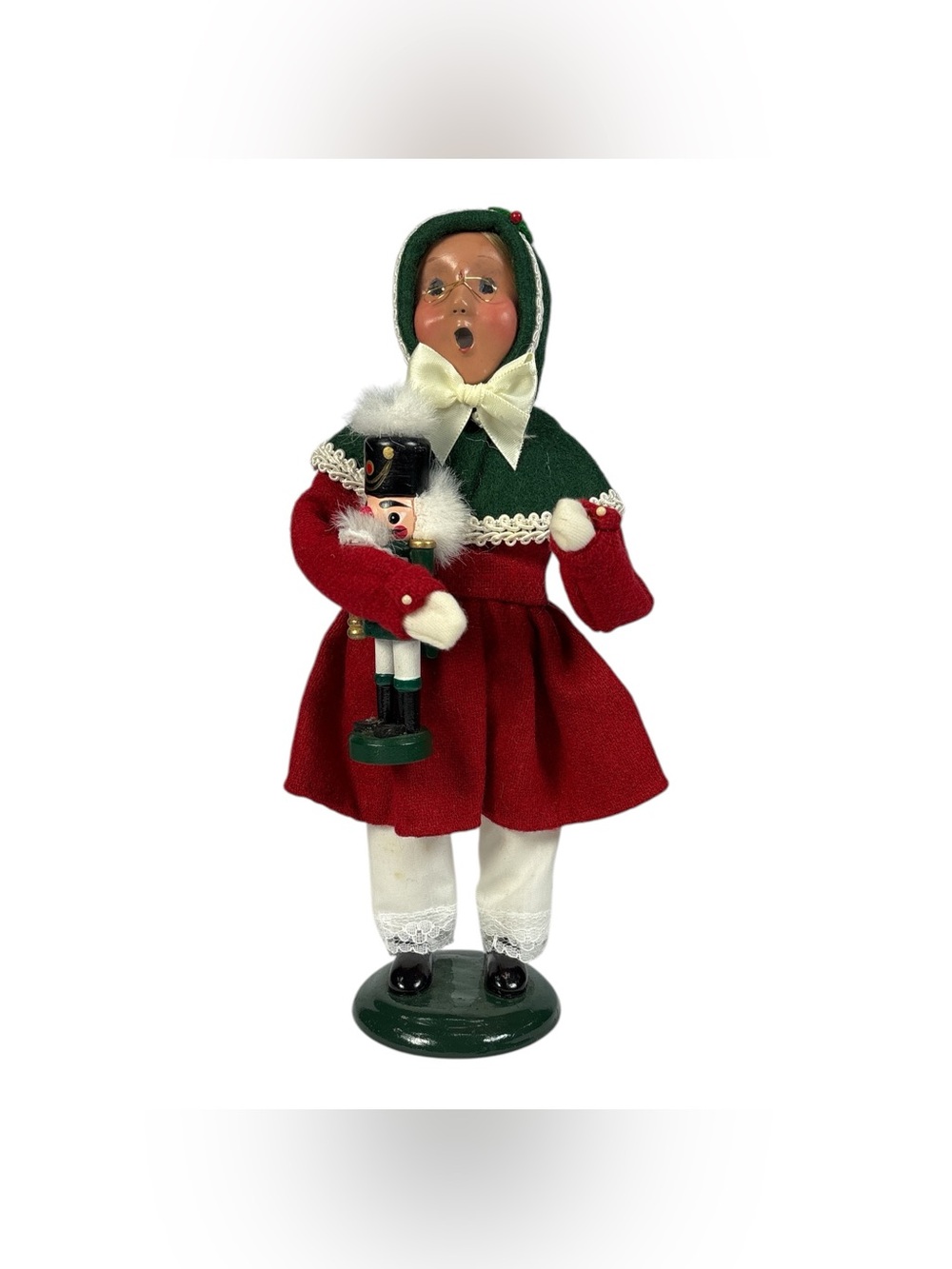 Byers' Choice The Carolers 2003 Child with Nutcracker Figure Christmas Girl